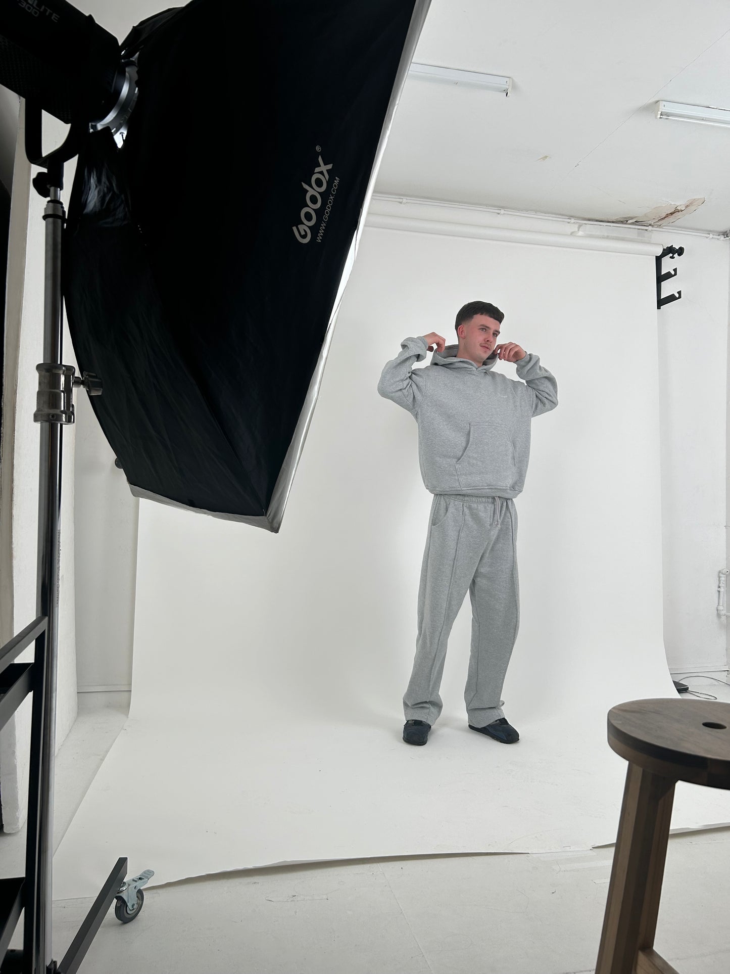 Men's Relaxed Fit Seam Detail Tracksuit